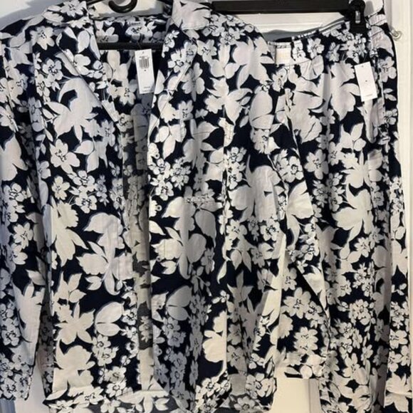 NWT Pajama Set - Picture 1 of 2